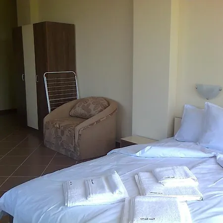 Beach Apartment *
